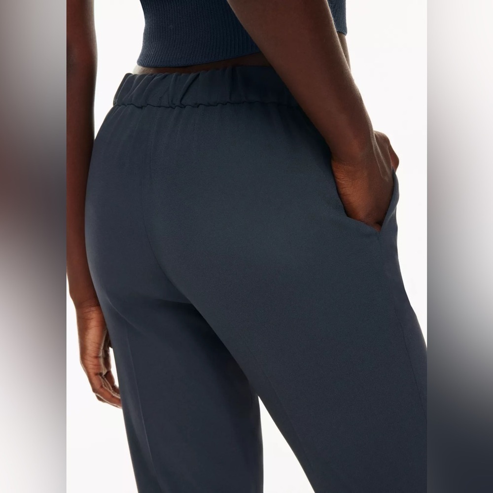 Aritzia babaton size 2 navy trousers - Picture 5 of 9